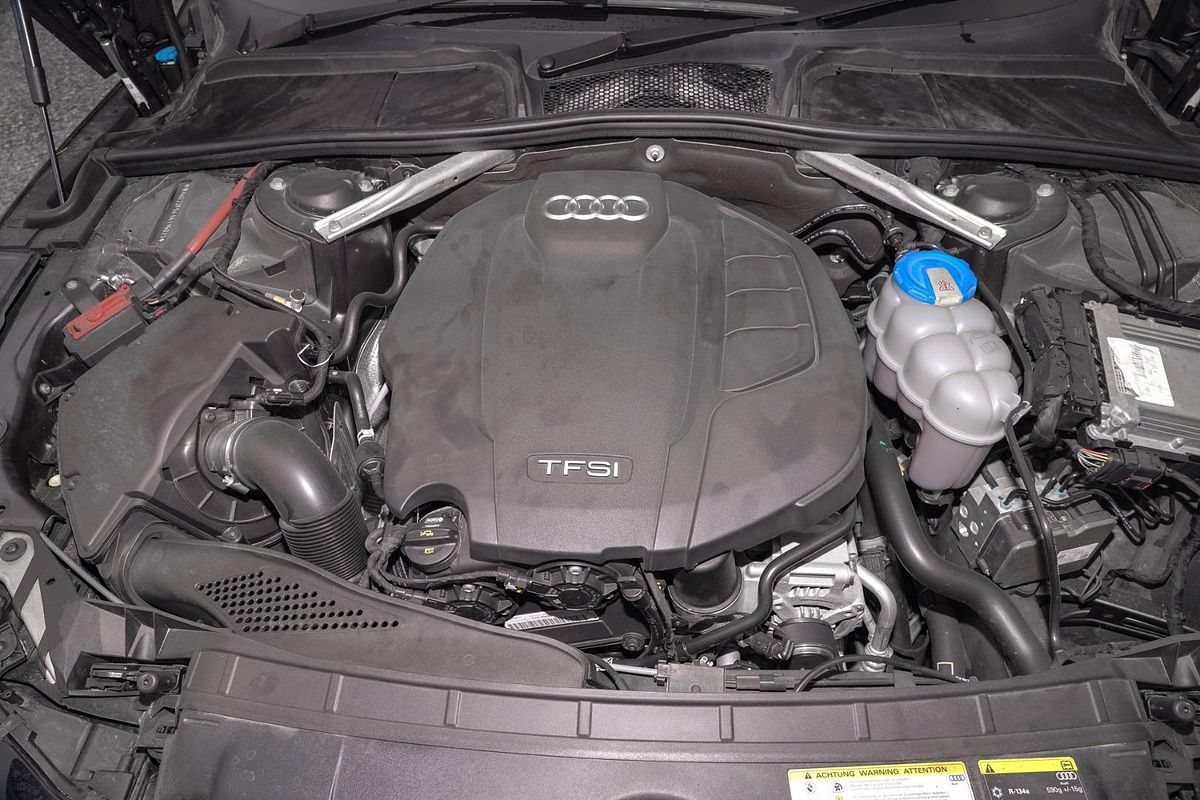 2018 Audi A5 sport F5