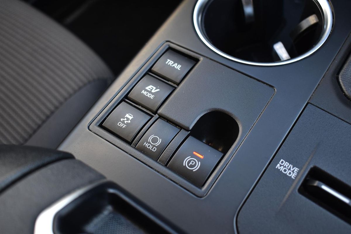 2024 Toyota Kluger GX AXUH78R