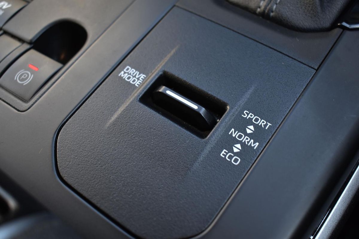 2024 Toyota Kluger GX AXUH78R