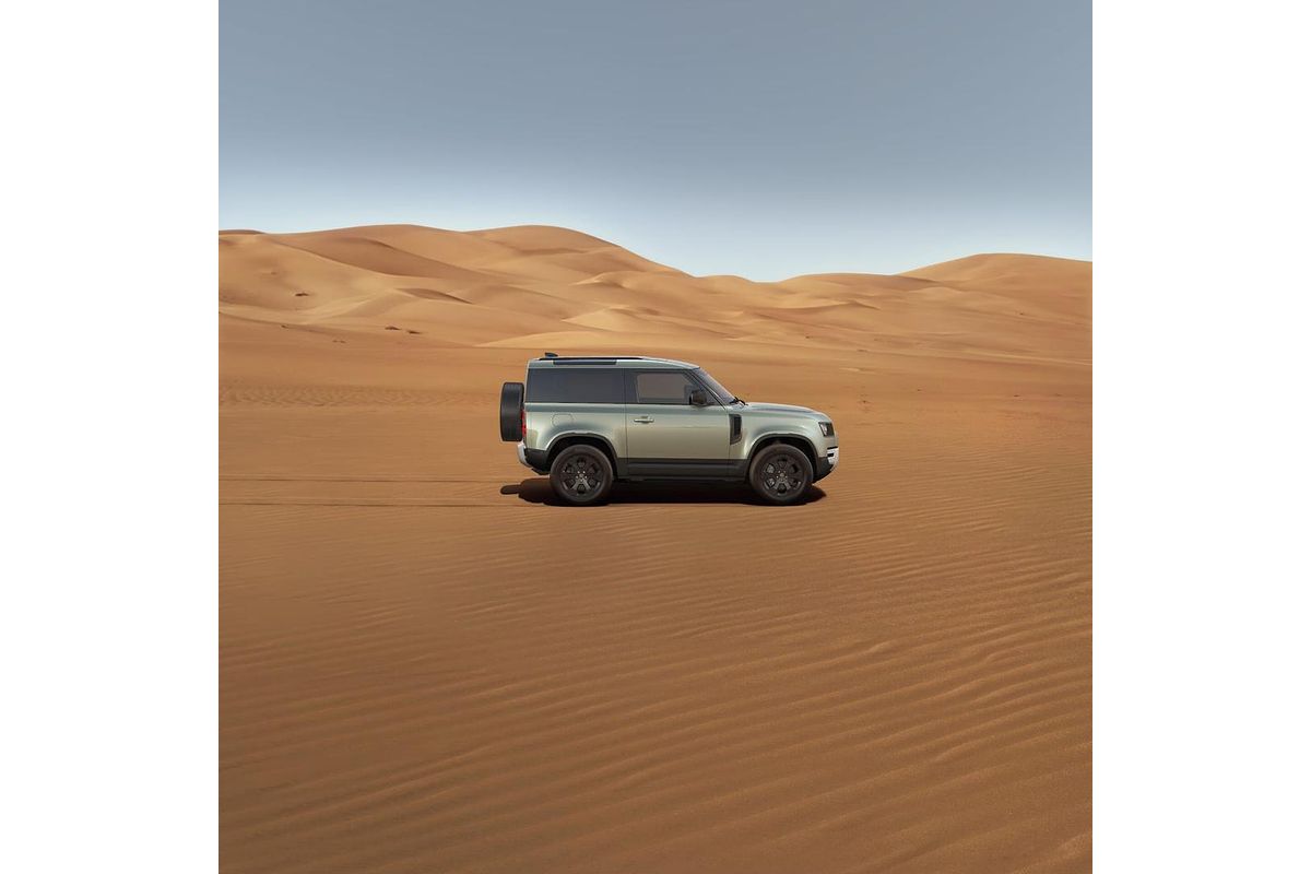 2023 Land Rover Defender 90 P300 S L663
