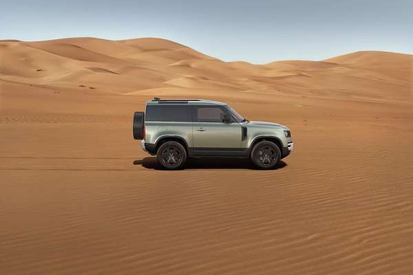 2023 Land Rover Defender 90 P300 S L663