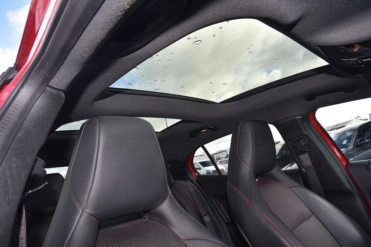 2017 Mercedes-Benz GLA-Class GLA250 X156