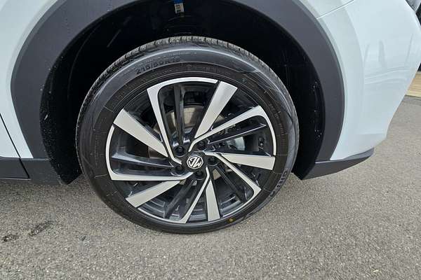 2025 MG ZS Essence Turbo ZS32