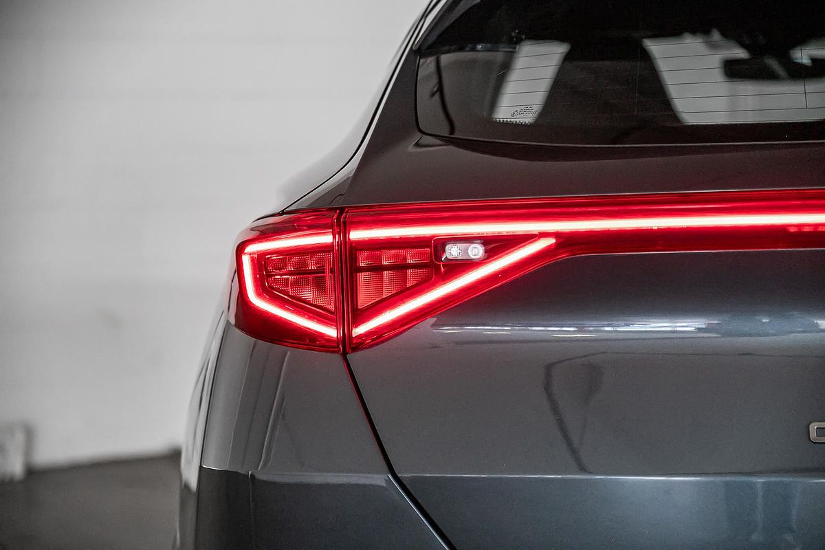 2023 CUPRA Formentor VZx KM