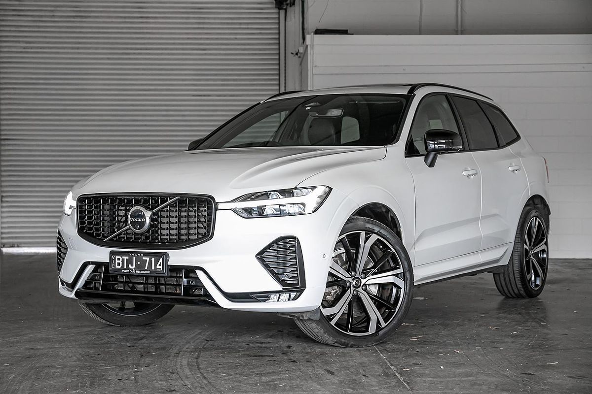 2021 Volvo XC60 B6 R-Design