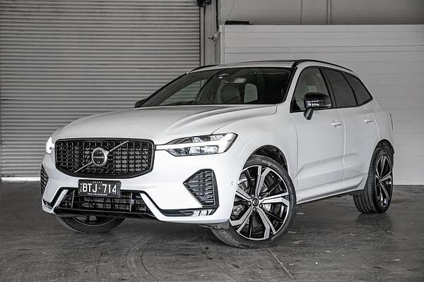 2021 Volvo XC60 B6 R-Design