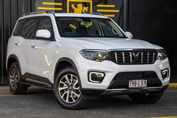2024 Mahindra Scorpio Z8L