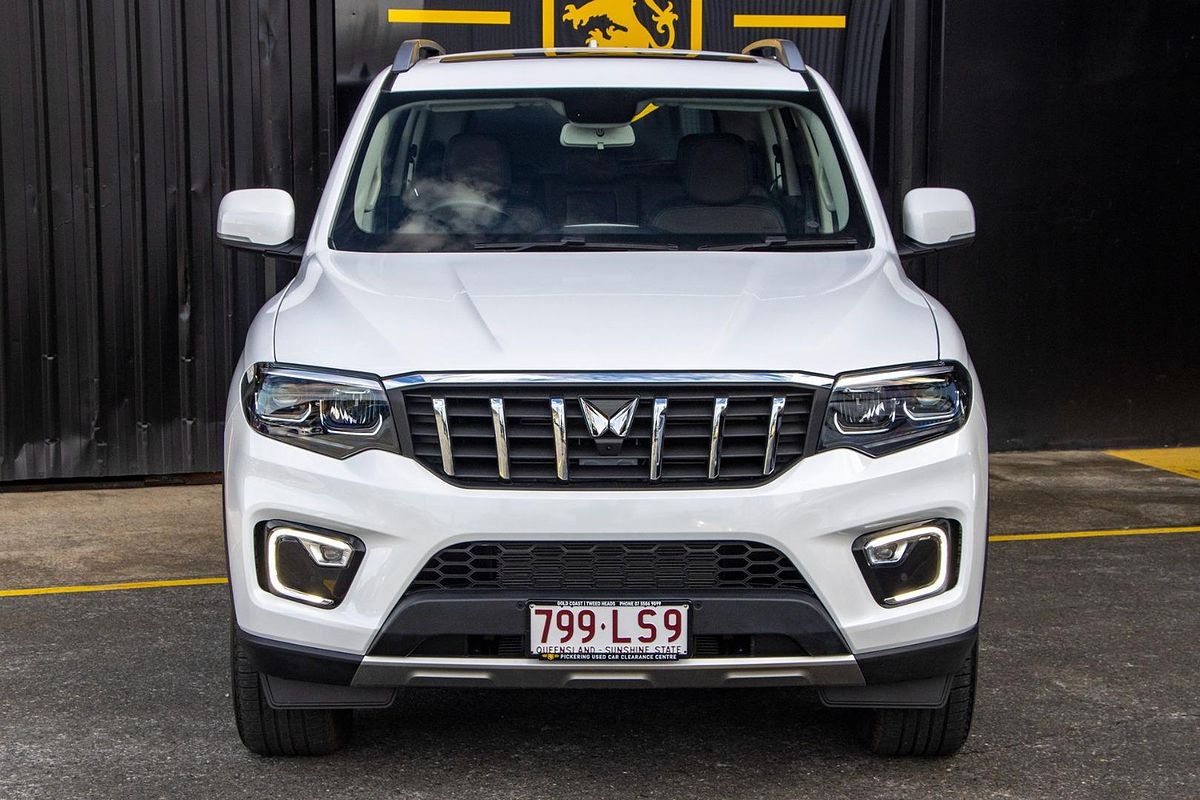 2024 Mahindra Scorpio Z8L
