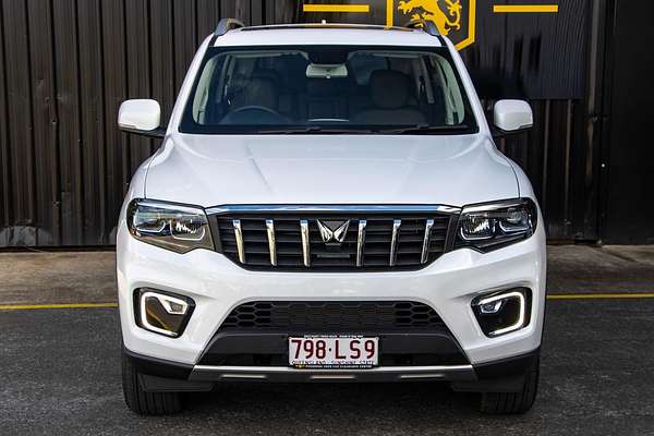 2024 Mahindra Scorpio Z8L