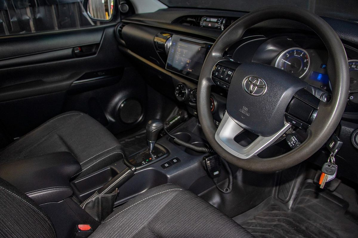 2019 Toyota Hilux SR GUN126R 4X4