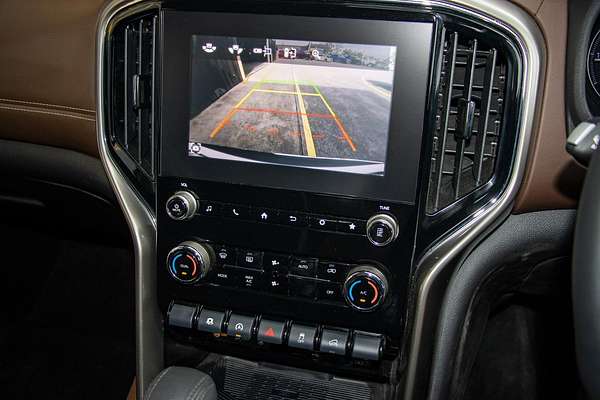 2024 Mahindra Scorpio Z8L