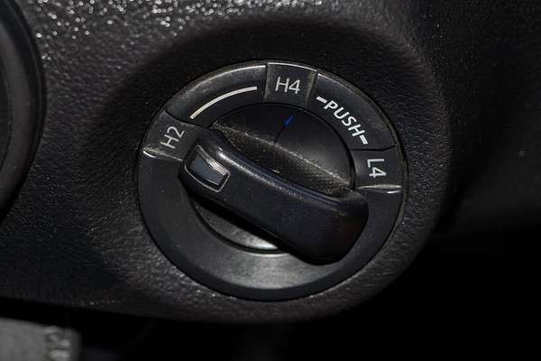 2019 Toyota Hilux SR GUN126R 4X4