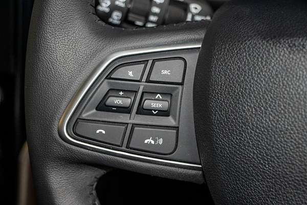 2024 Mahindra Scorpio Z8L