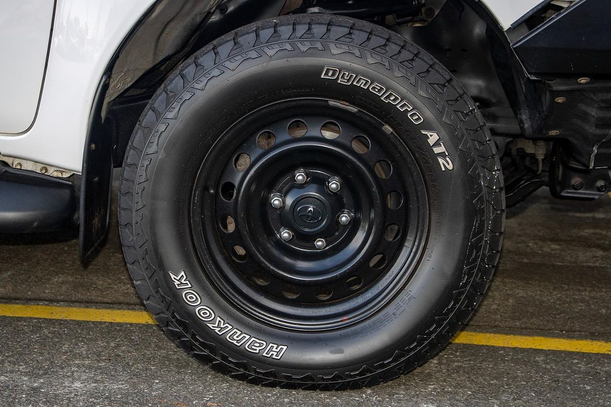 2019 Toyota Hilux SR GUN126R 4X4