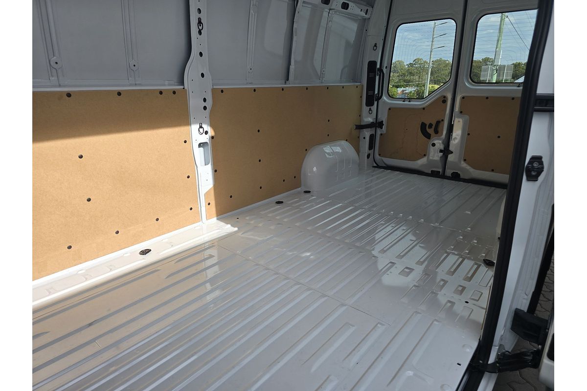 2024 Renault Master Pro 110kW X62 Phase 2 LWB
