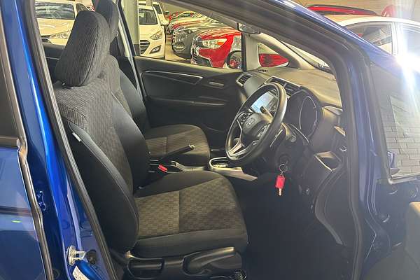 2016 Honda Jazz VTi GF