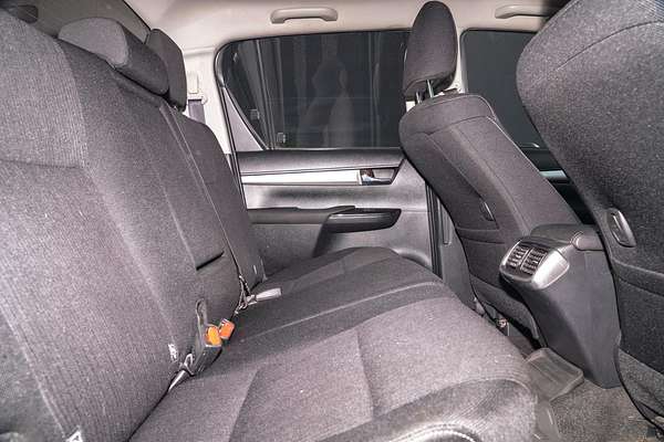 2018 Toyota Hilux SR5 GUN126R 4X4