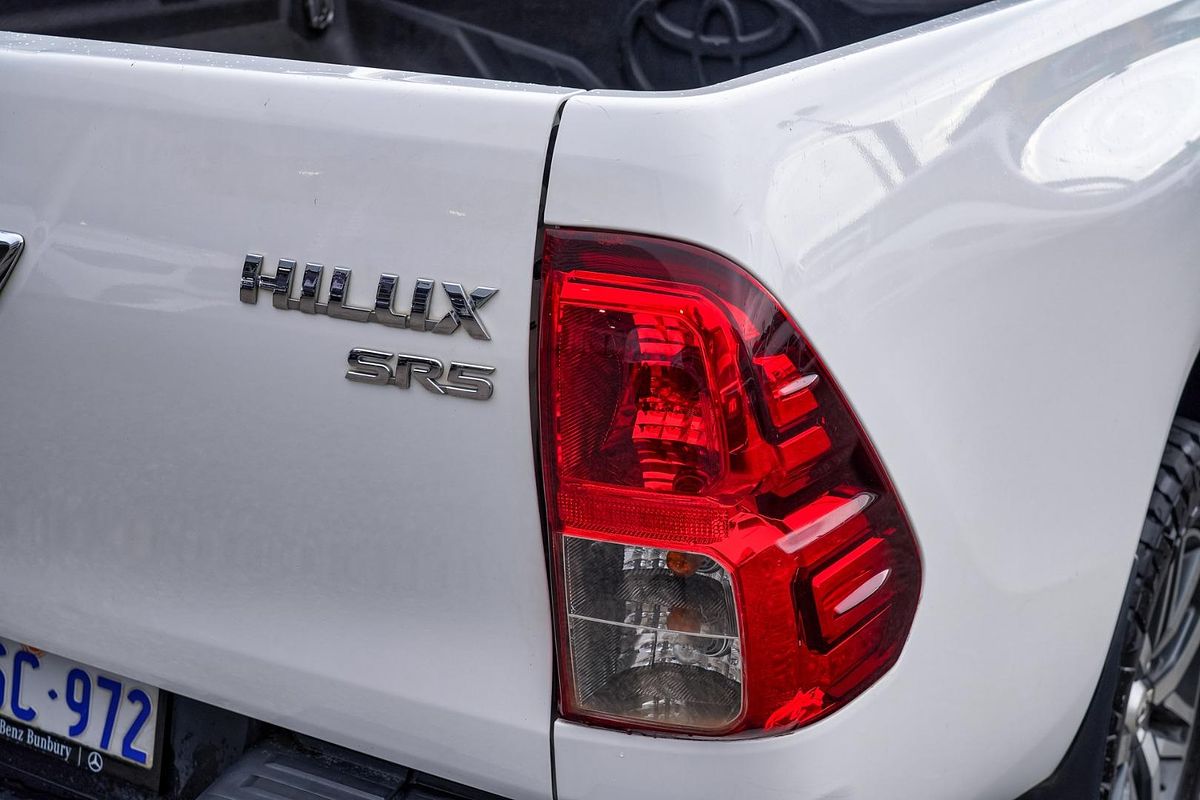2018 Toyota Hilux SR5 GUN126R 4X4