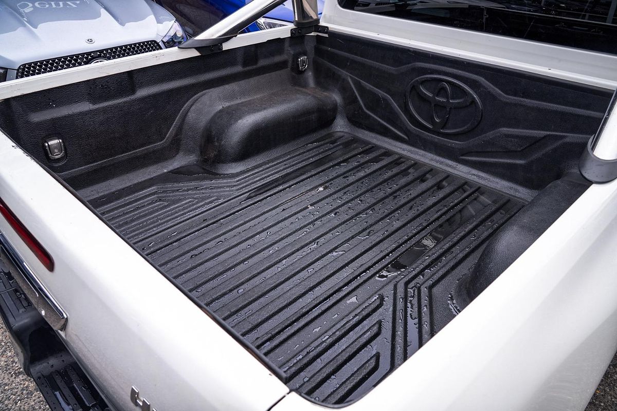 2018 Toyota Hilux SR5 GUN126R 4X4