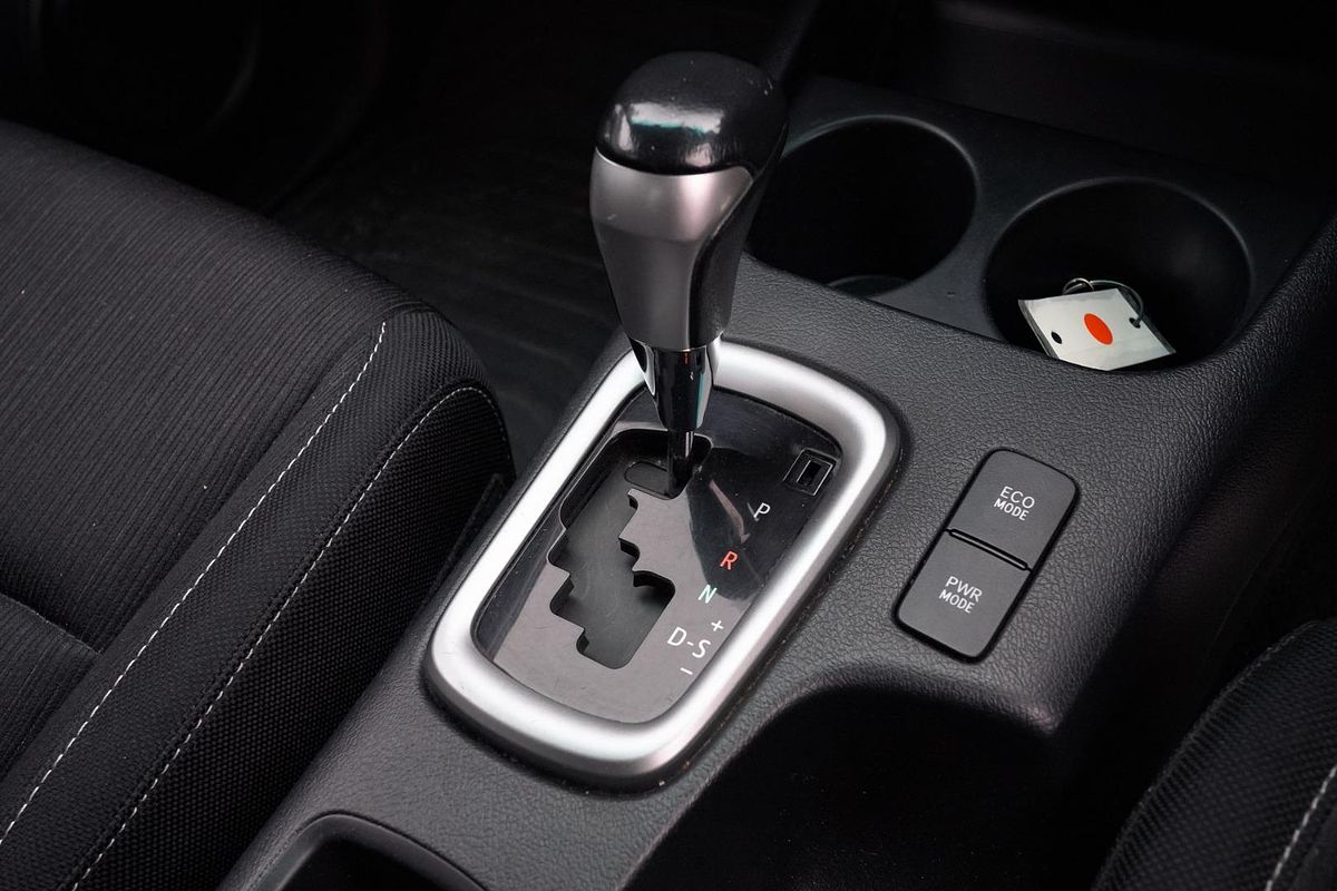 2018 Toyota Hilux SR5 GUN126R 4X4