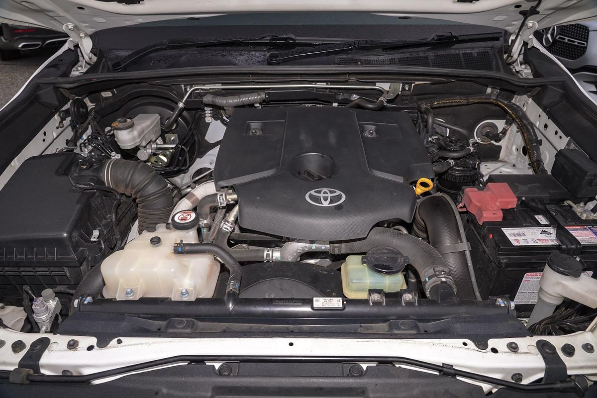 2018 Toyota Hilux SR5 GUN126R 4X4