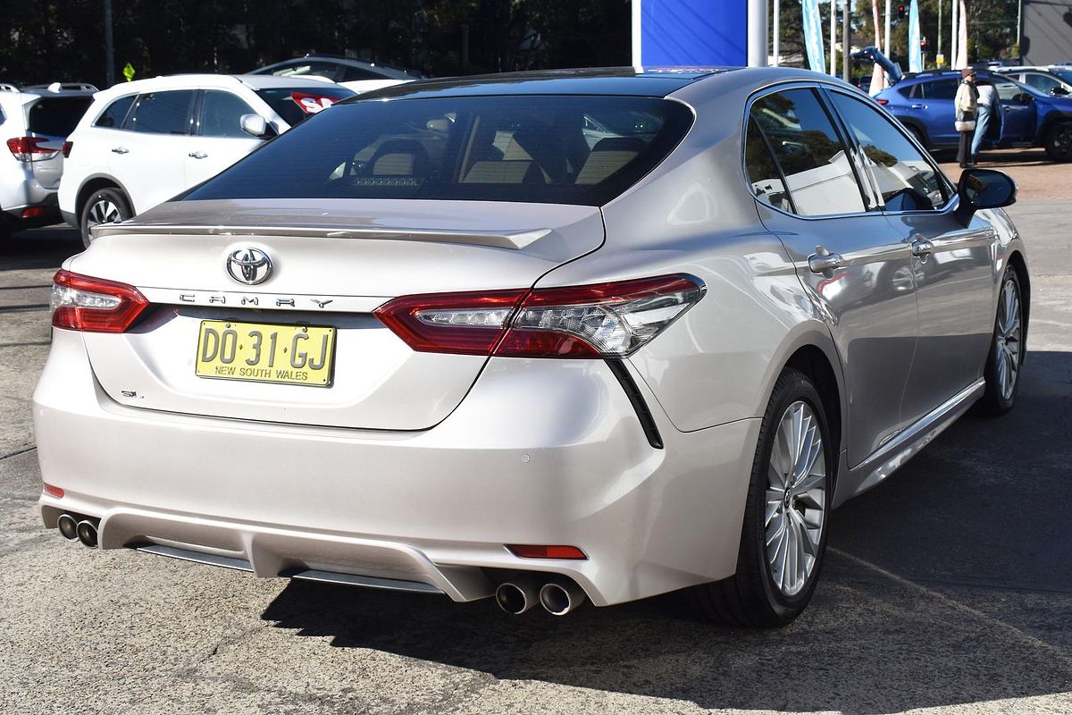 2018 Toyota Camry SX GSV70R