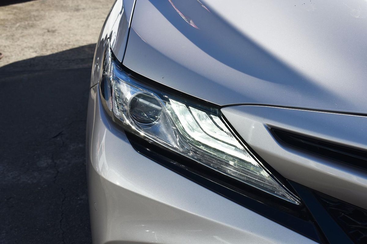 2018 Toyota Camry SX GSV70R