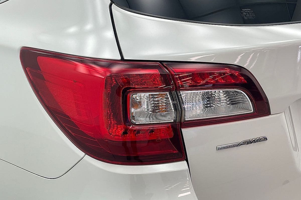 2016 Subaru Outback 2.5i 5GEN