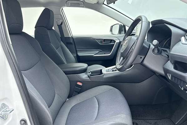 2021 Toyota RAV4 GX AXAH54R
