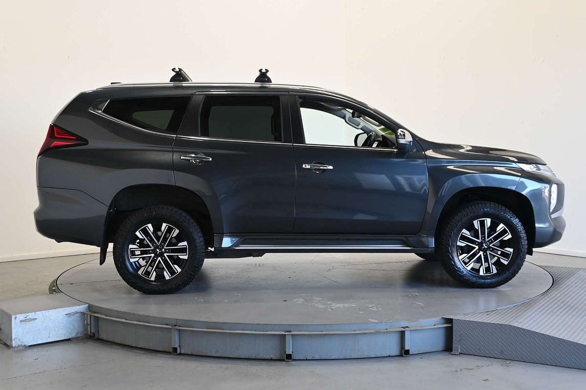 2020 Mitsubishi Pajero Sport GLX QF