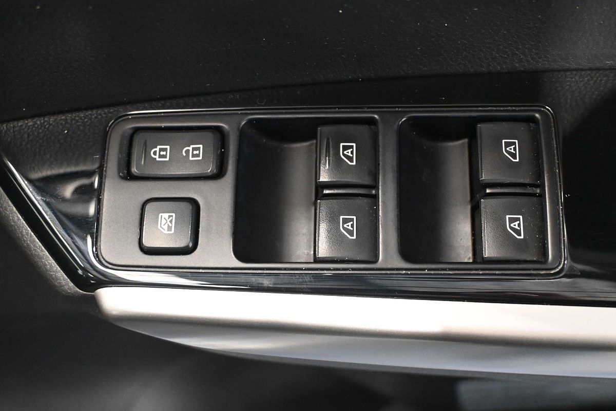 2020 Mitsubishi Pajero Sport GLX QF
