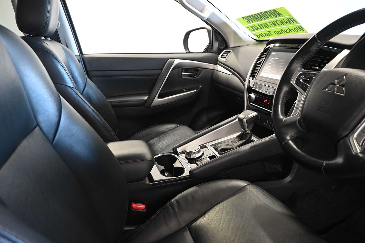 2020 Mitsubishi Pajero Sport GLX QF