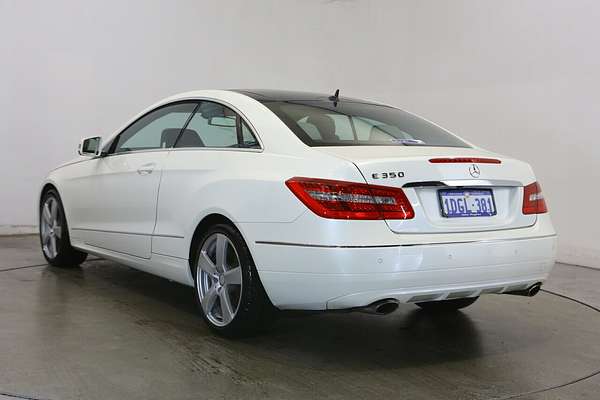 2010 Mercedes-Benz E-Class E250 CGI Elegance C207
