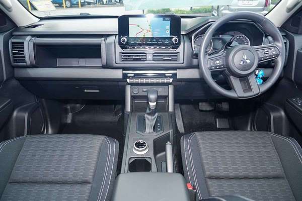 2025 Mitsubishi Triton GLX+ MV 4X4