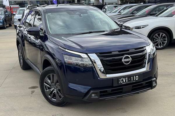 2022 Nissan Pathfinder ST-L R53