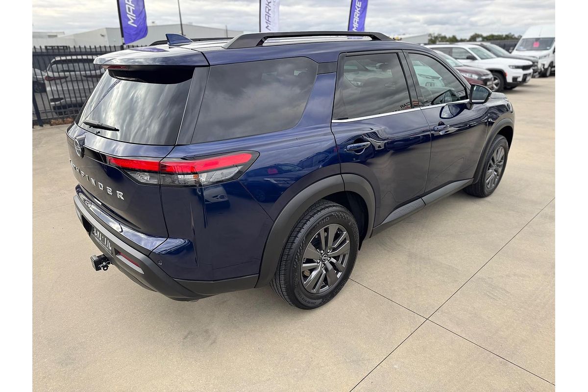 2022 Nissan Pathfinder ST-L R53