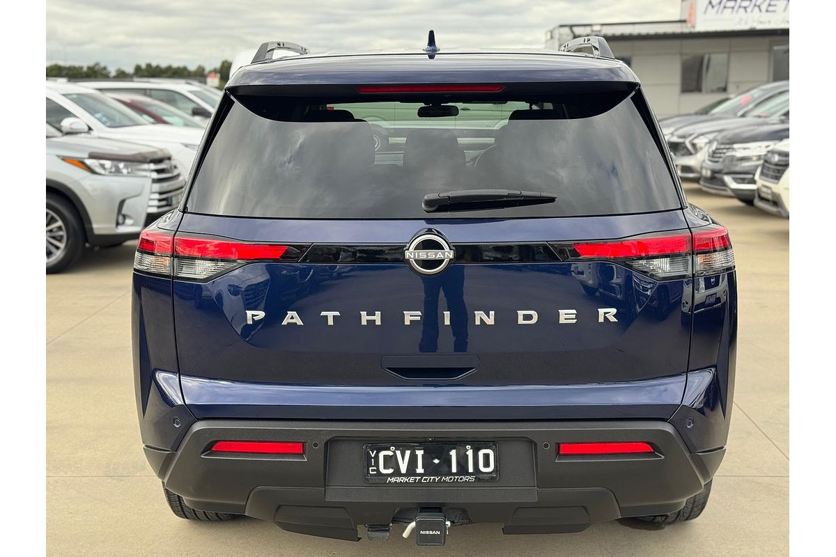 2022 Nissan Pathfinder ST-L R53