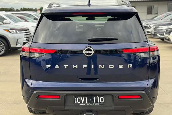 2022 Nissan Pathfinder ST-L R53