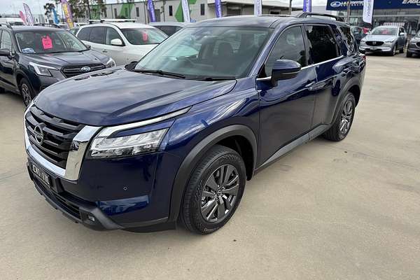 2022 Nissan Pathfinder ST-L R53