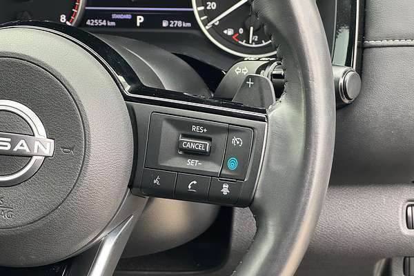 2022 Nissan Pathfinder ST-L R53