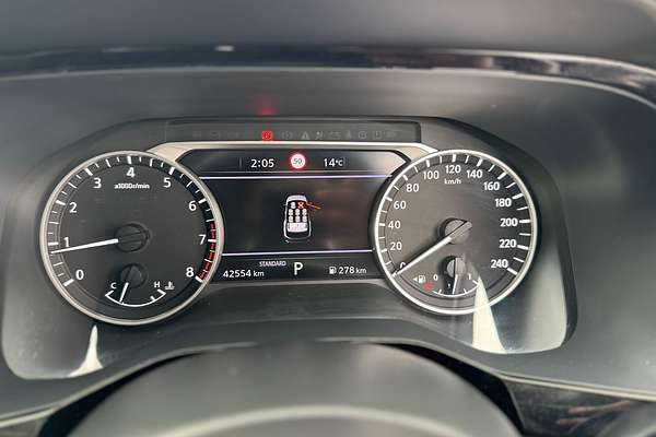 2022 Nissan Pathfinder ST-L R53