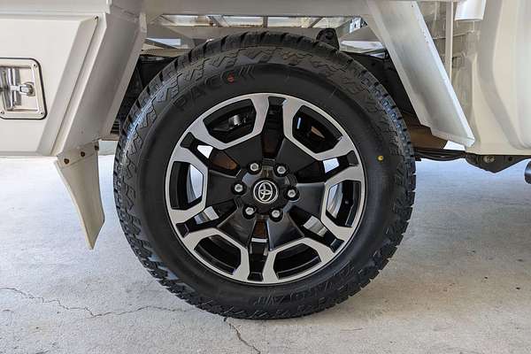 2022 Toyota Hilux SR5 GUN126R 4X4