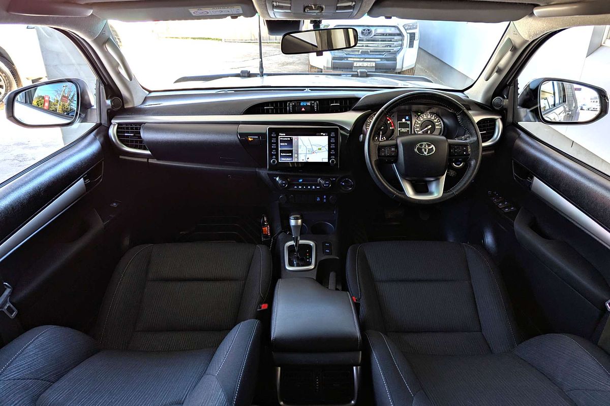 2022 Toyota Hilux SR5 GUN126R 4X4