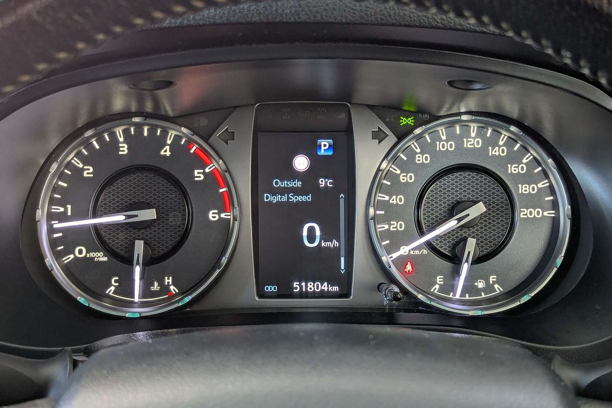 2022 Toyota Hilux SR5 GUN126R 4X4