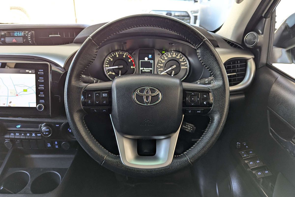 2022 Toyota Hilux SR5 GUN126R 4X4