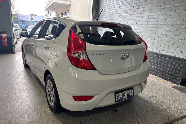2017 Hyundai Accent Active RB4