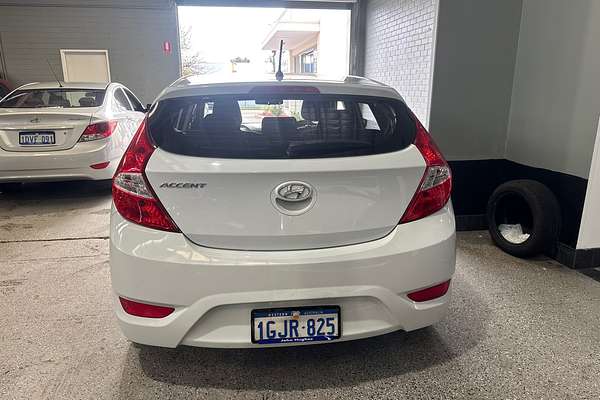 2017 Hyundai Accent Active RB4