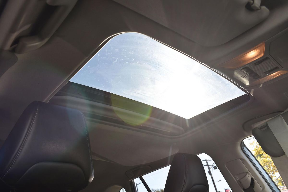 2019 Toyota RAV4 Cruiser MXAA52R