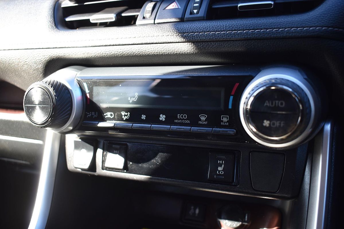 2019 Toyota RAV4 Cruiser MXAA52R