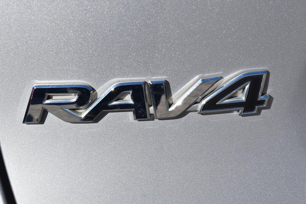 2019 Toyota RAV4 Cruiser MXAA52R